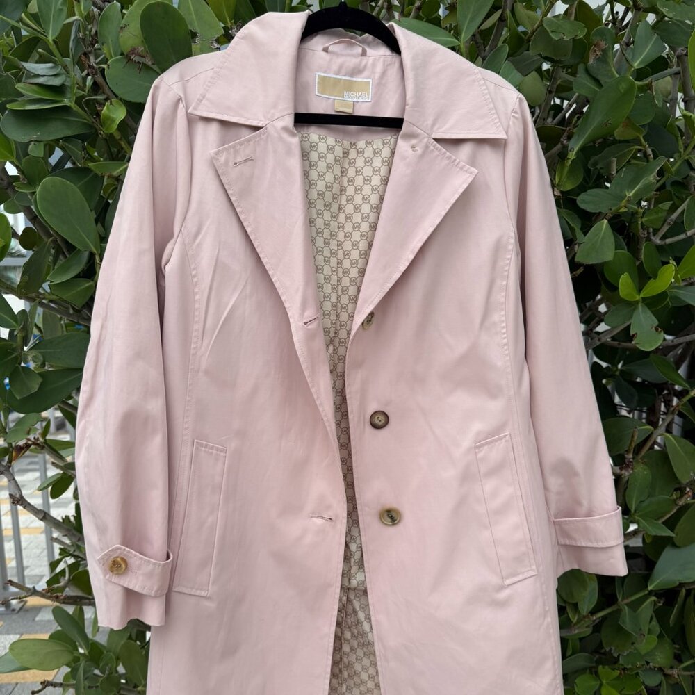 Classic… Spring! On Trend Michael Kors Trench Coat Lg Soft Pink Single Breasted - Picture 3 of 10